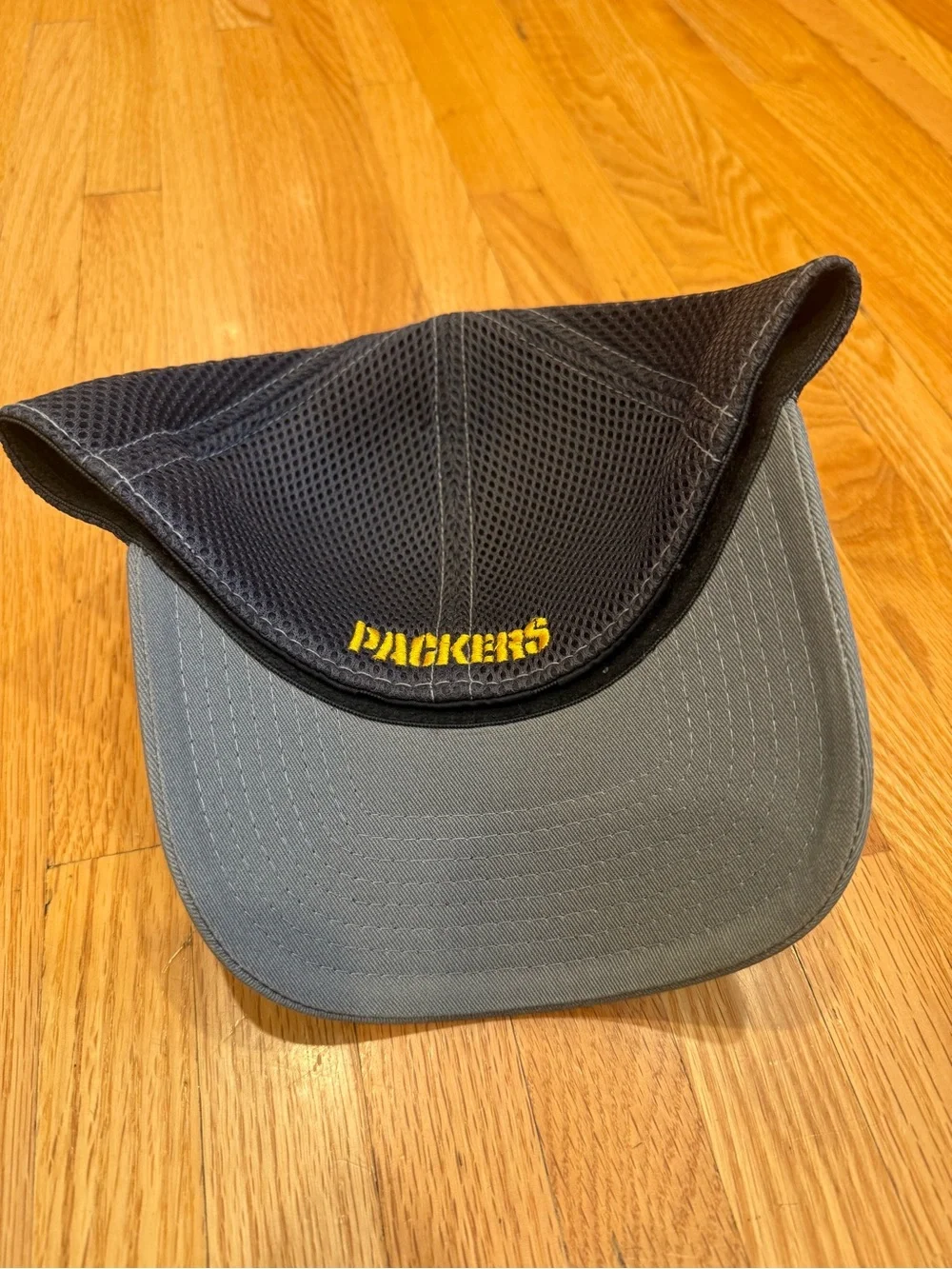 Green Bay Packers NFL Grey Mesh-Back Cap